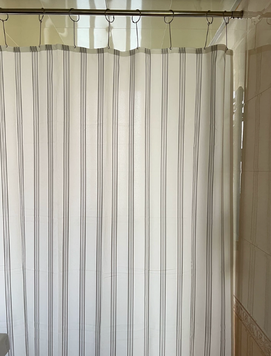 curtain hook customer use Scene